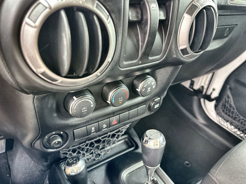 2013 Jeep Wrangler Sport