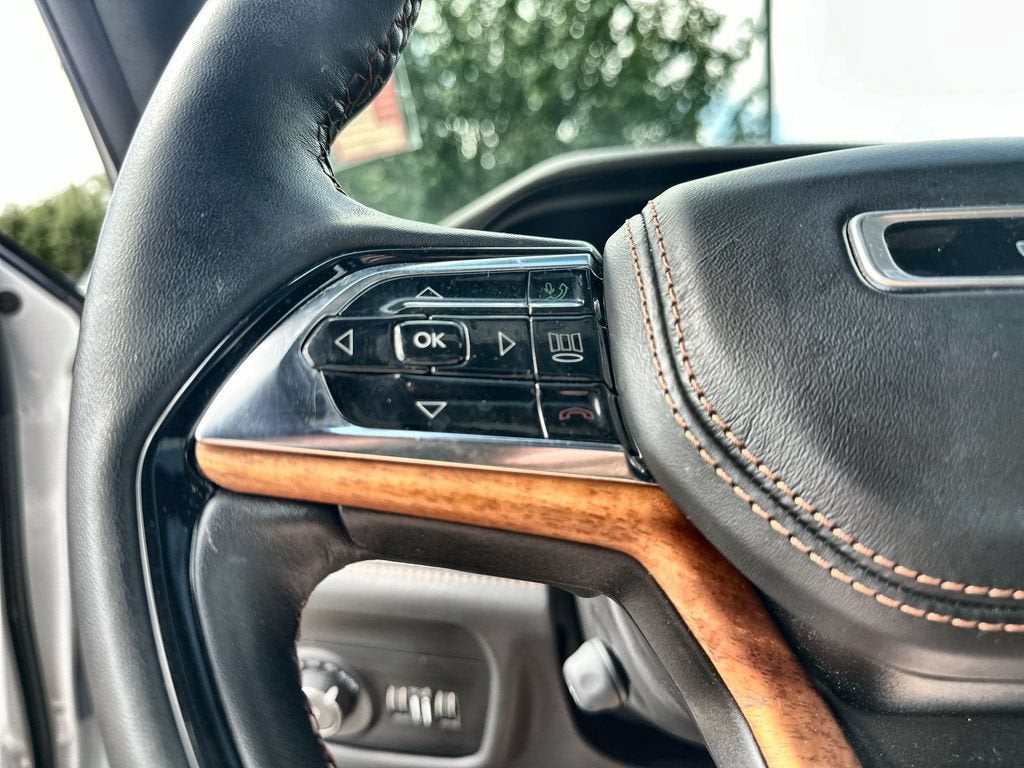2023 Jeep Grand Cherokee L Summit Reserve