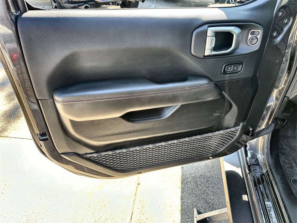 2025 Jeep Wrangler Rubicon X