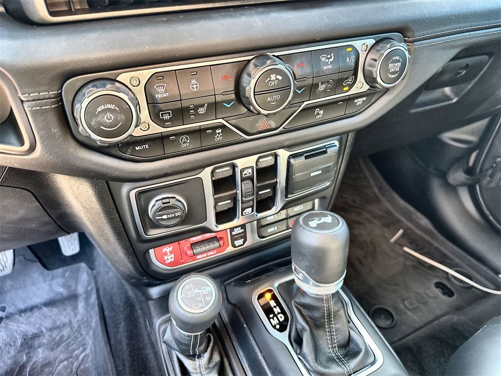 2025 Jeep Wrangler Rubicon X