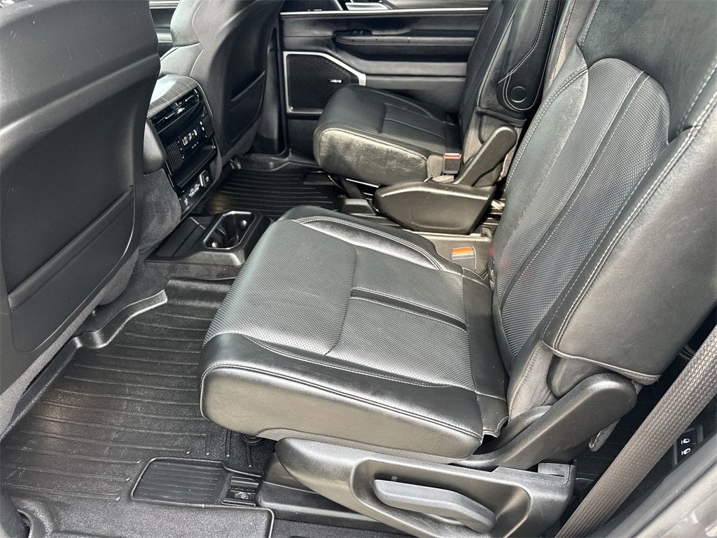 2023 Jeep Wagoneer Series III