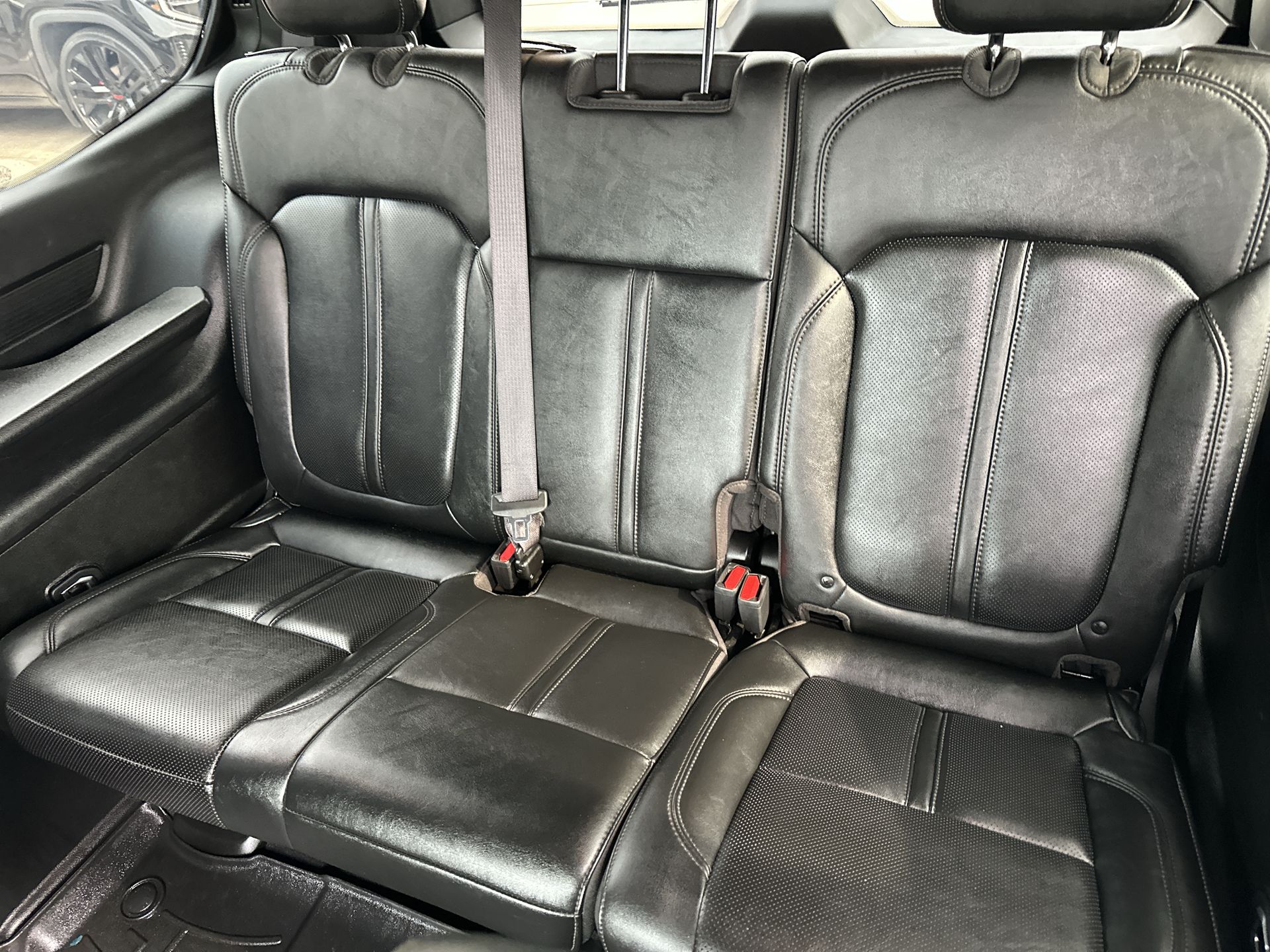 2023 Jeep Wagoneer Series III