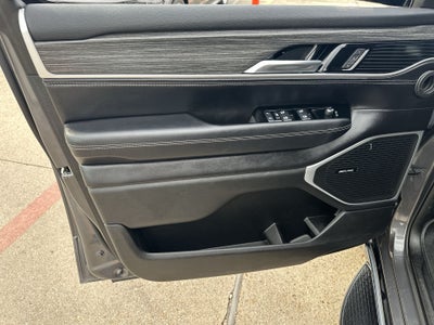 2023 Jeep Wagoneer Series III