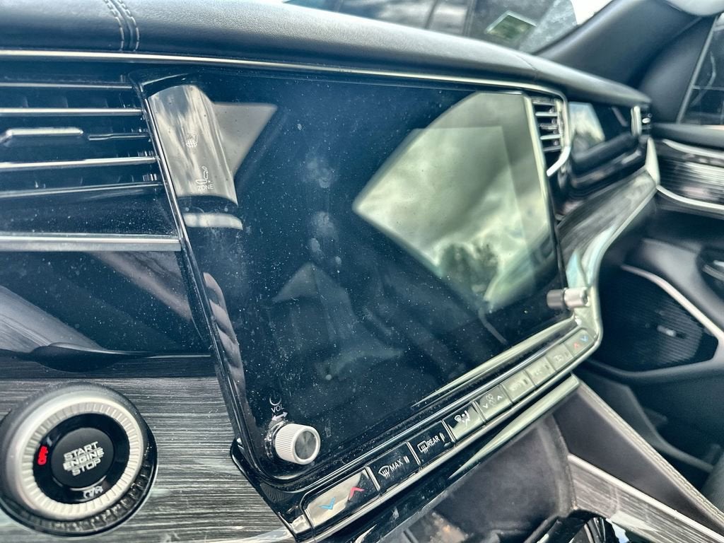 2022 Jeep Wagoneer Series III