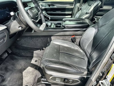 2022 Jeep Wagoneer Series III