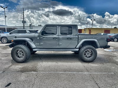 2022 Jeep Gladiator Overland