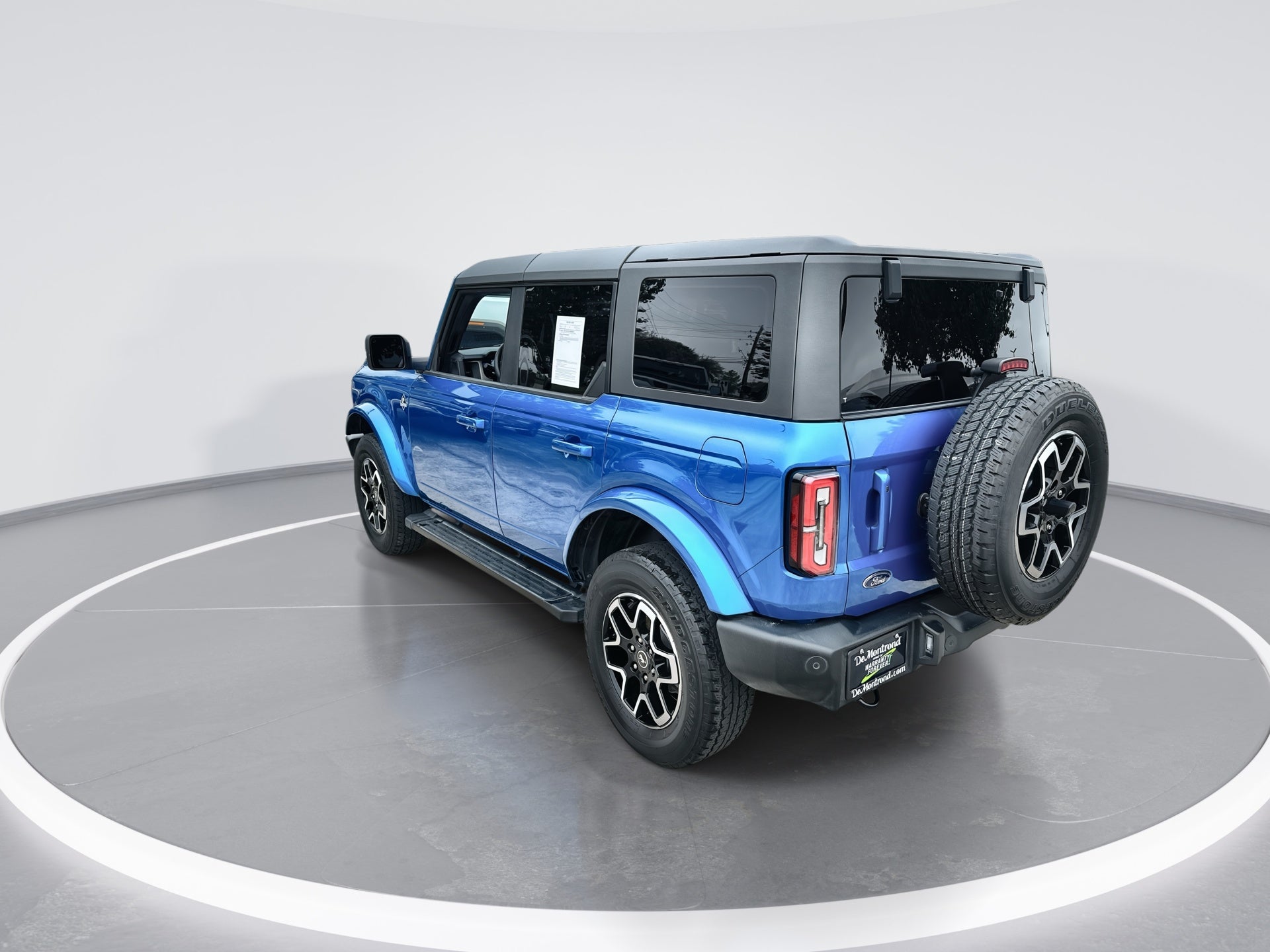 2024 Ford Bronco Outer Banks