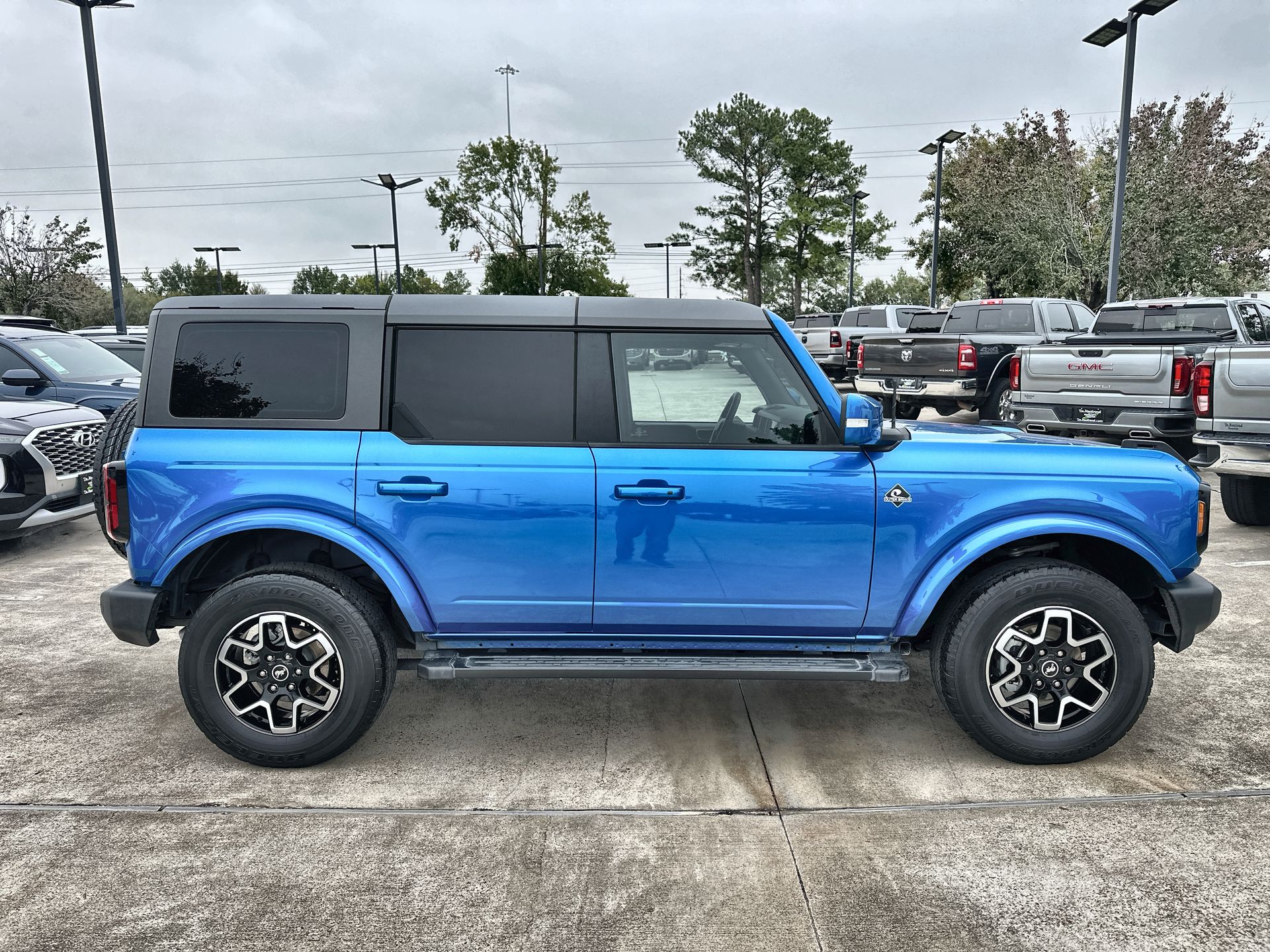 2024 Ford Bronco Outer Banks