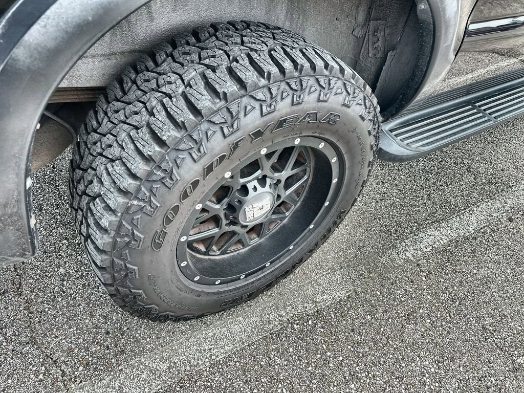 2004 Ford Excursion Limited