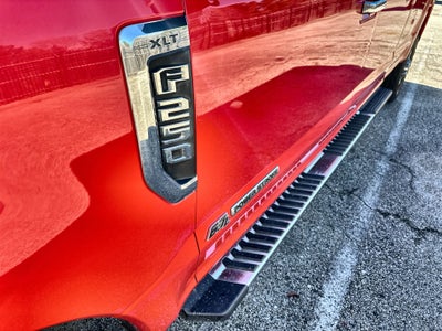 2017 Ford Super Duty F-250 SRW Lariat