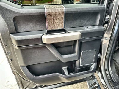 2017 Ford Super Duty F-250 SRW Lariat