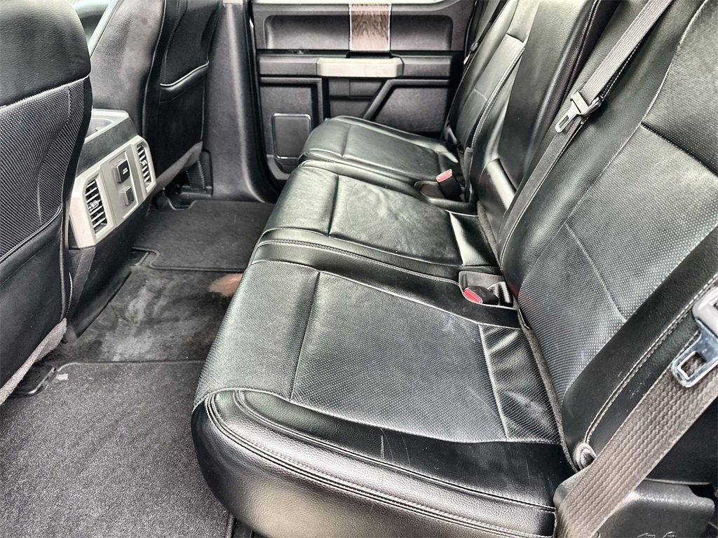 2017 Ford Super Duty F-250 SRW Lariat