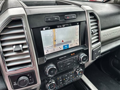2017 Ford Super Duty F-250 SRW Lariat
