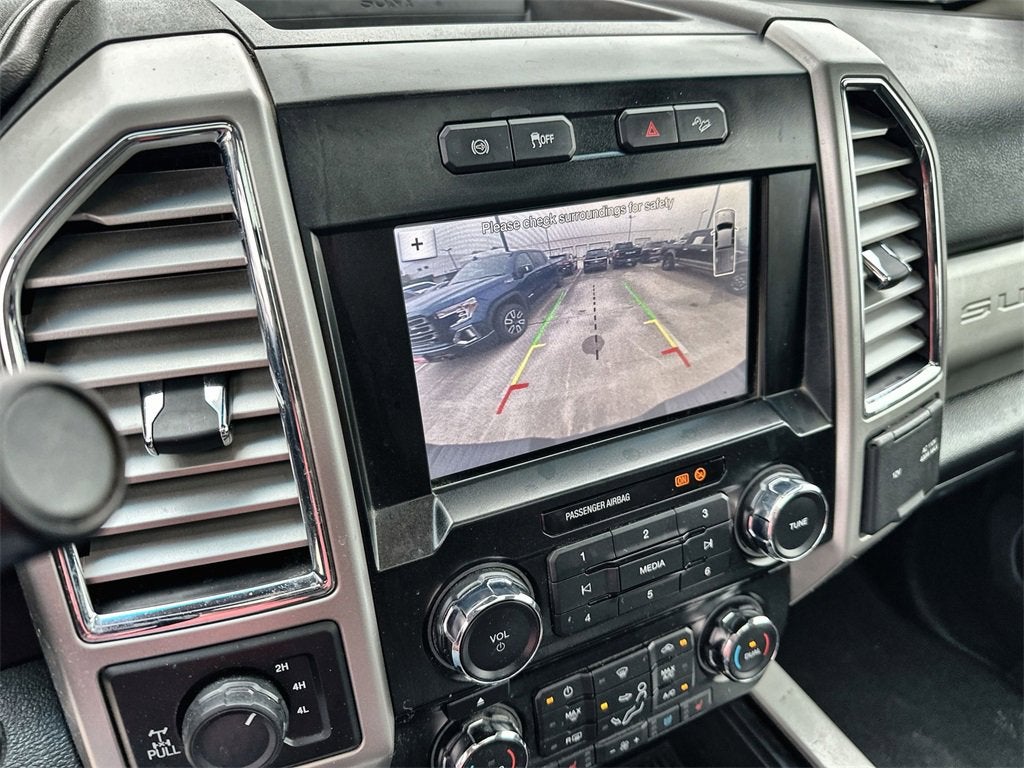 2017 Ford Super Duty F-250 SRW Lariat