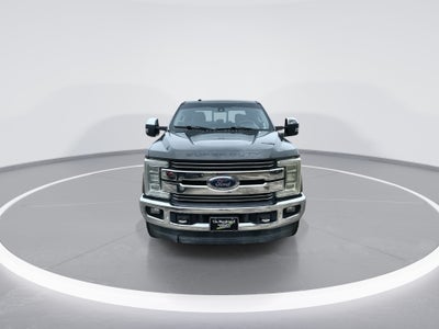 2017 Ford Super Duty F-250 SRW Lariat
