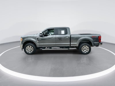2017 Ford Super Duty F-250 SRW Lariat