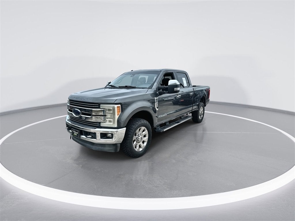 2017 Ford Super Duty F-250 SRW Lariat