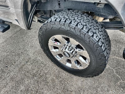 2017 Ford Super Duty F-250 SRW Lariat