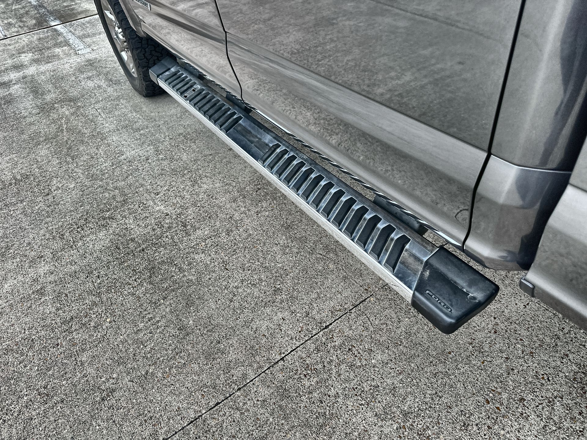 2017 Ford Super Duty F-250 SRW Lariat