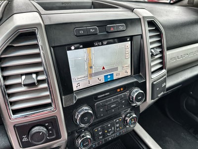 2017 Ford Super Duty F-250 SRW Lariat