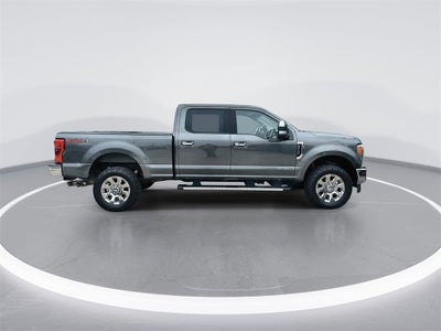 2017 Ford Super Duty F-250 SRW Lariat