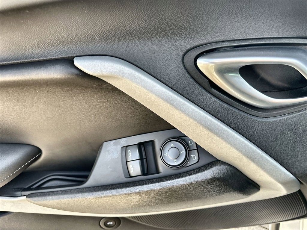 2022 Chevrolet Camaro 2LT