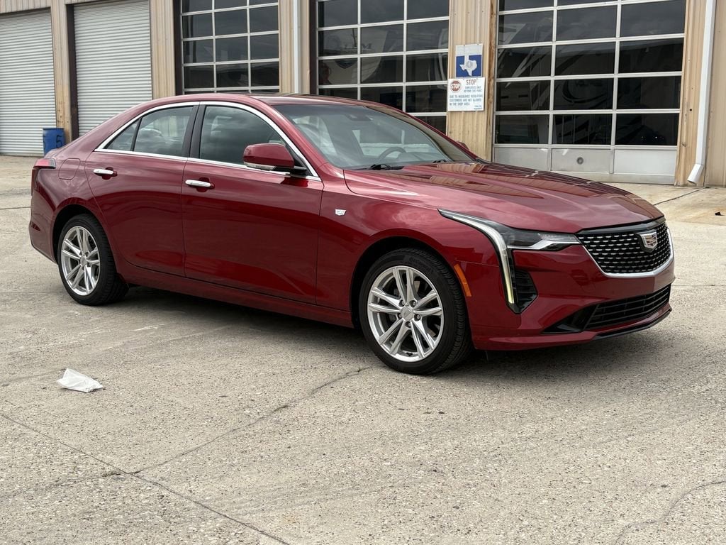 2023 Cadillac CT4 Luxury