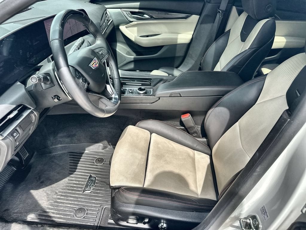 2025 Cadillac CT5 Sport