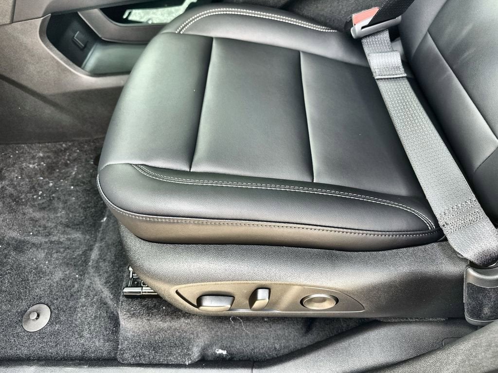 2026 GMC Acadia Elevation - Photo 25