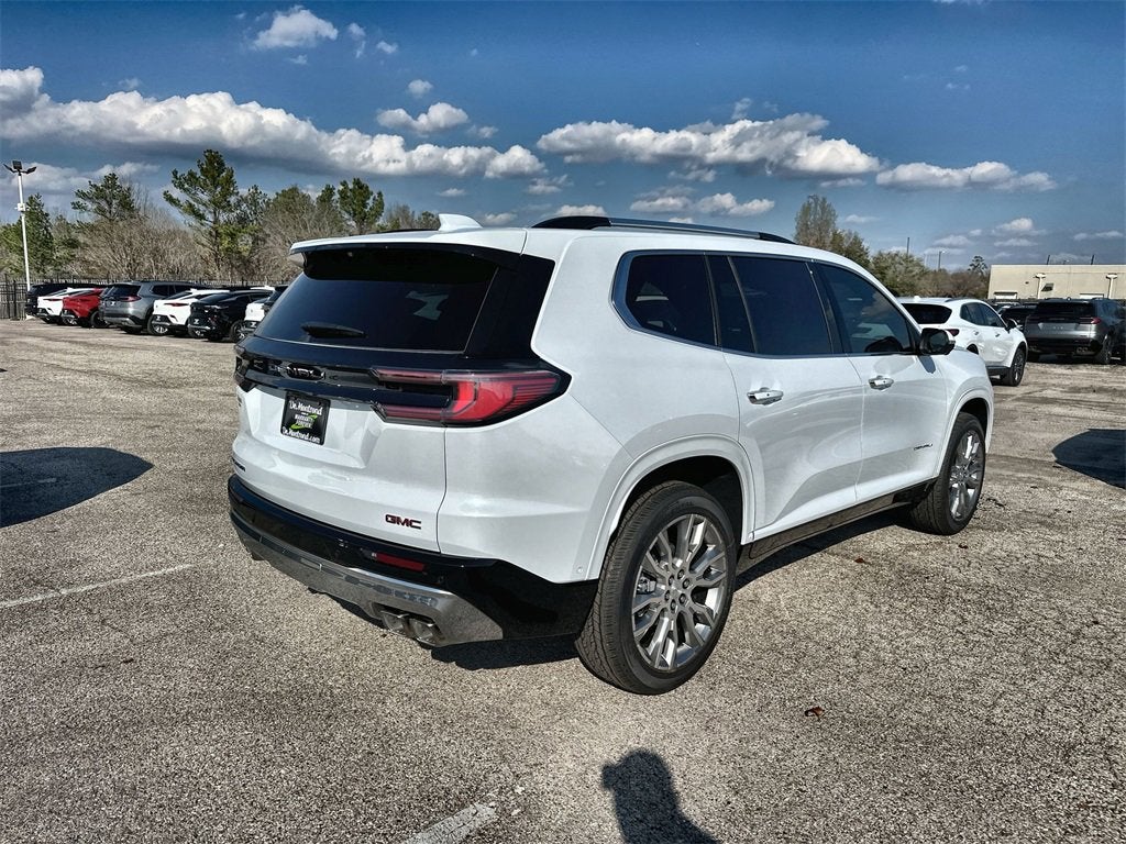 2026 GMC Acadia Denali