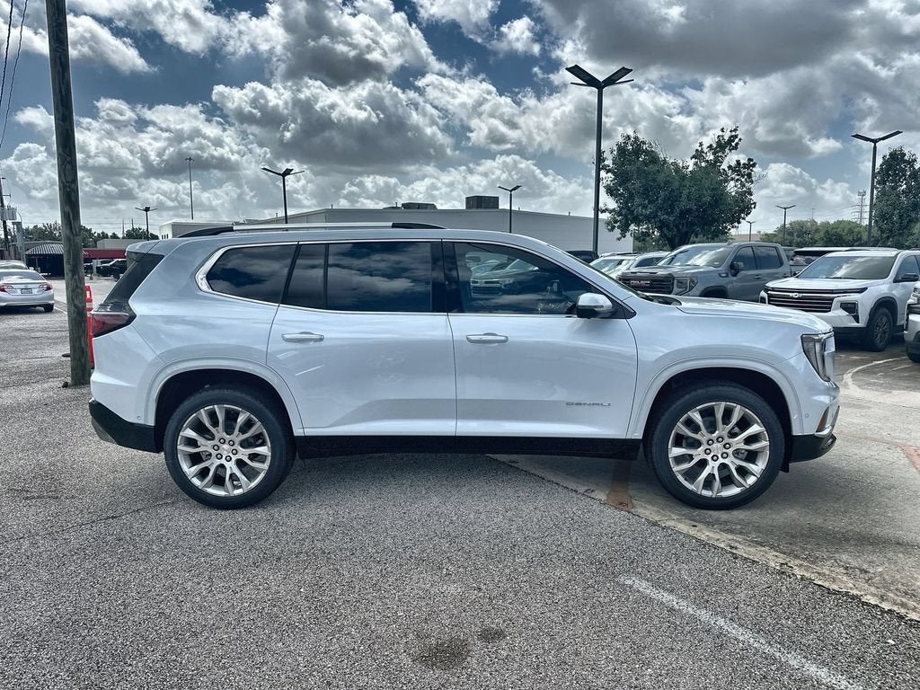 2026 GMC Acadia Denali