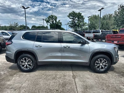 2025 GMC Acadia AT4