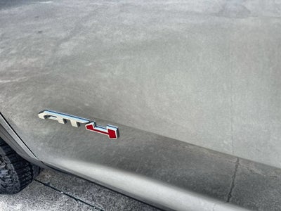 2025 GMC Acadia AT4