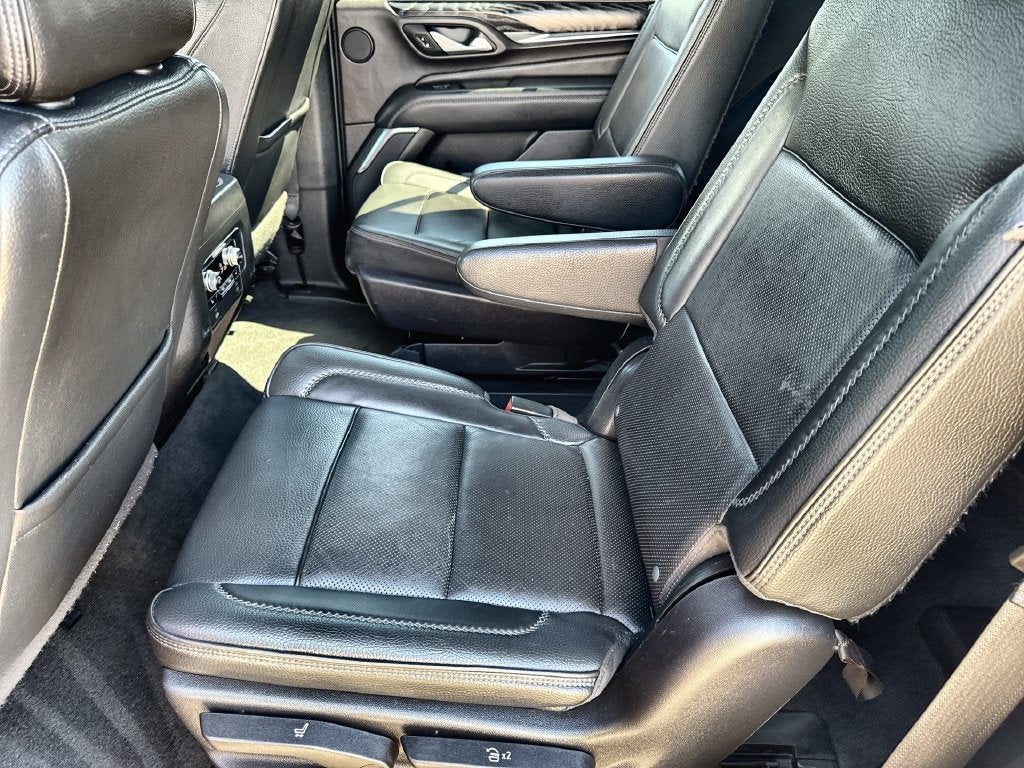 2022 GMC Yukon Denali - Photo 16