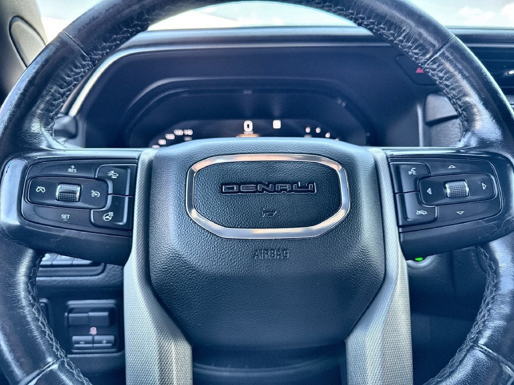 2022 GMC Yukon Denali - Photo 33
