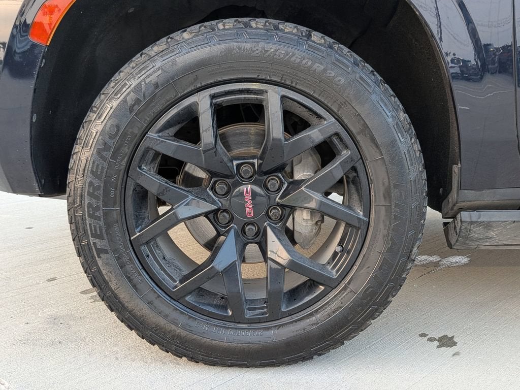 2022 GMC Yukon AT4