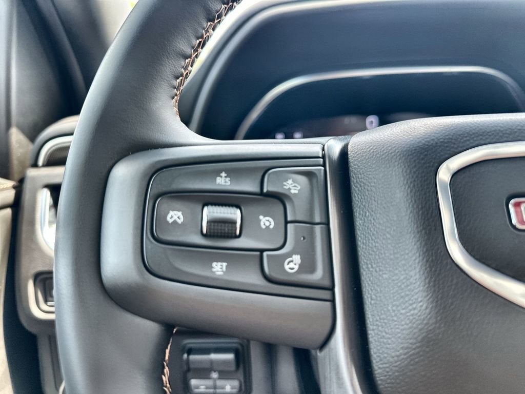 2024 GMC Yukon AT4