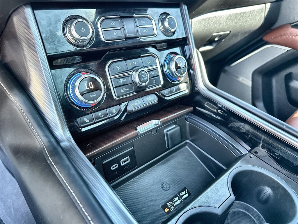 2024 GMC Yukon Denali Ultimate