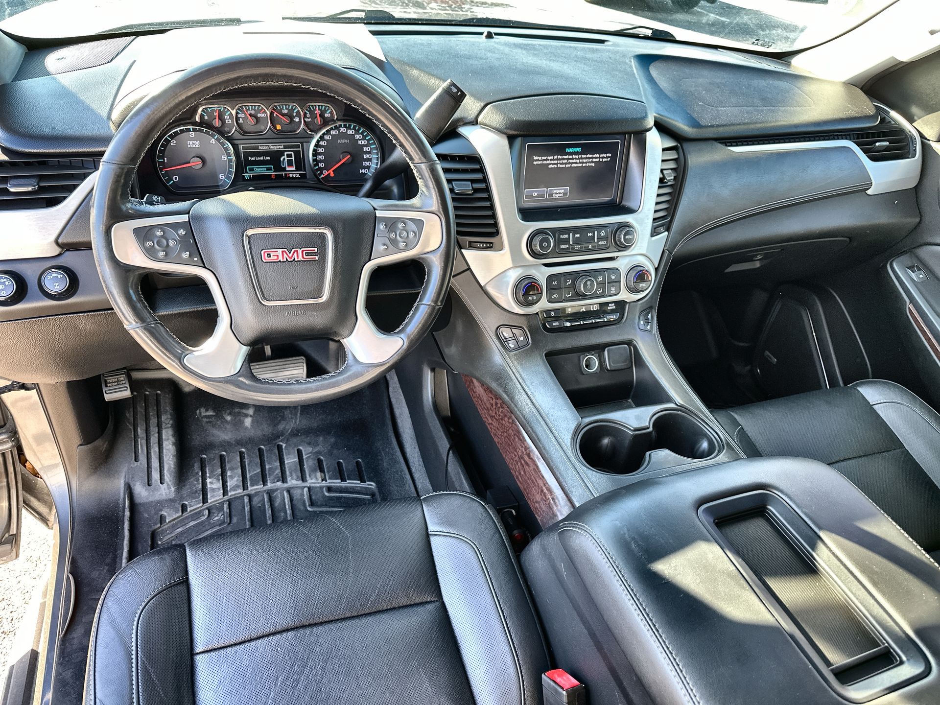 2020 GMC Yukon XL SLT