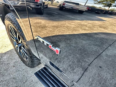 2022 GMC Yukon XL AT4