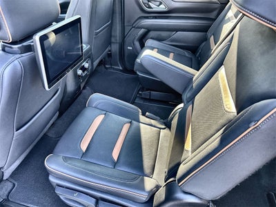 2022 GMC Yukon XL AT4