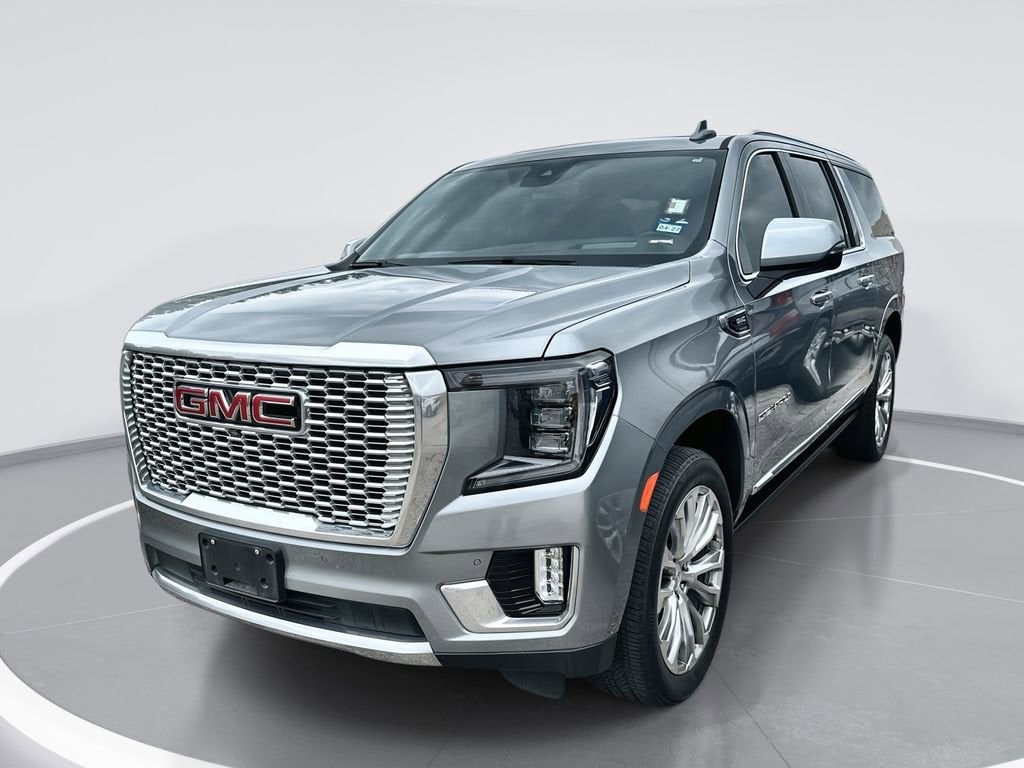 2023 GMC Yukon Denali AWD's photo