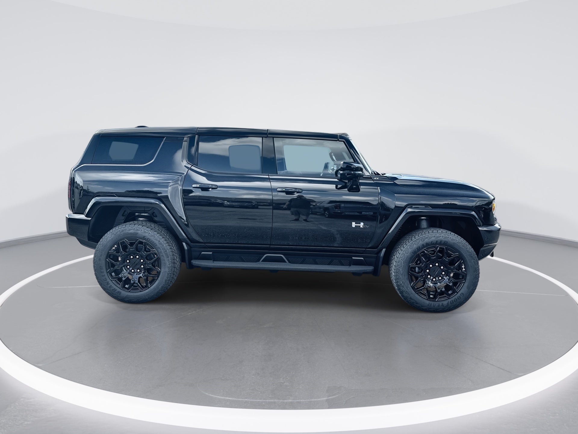 2026 GMC HUMMER EV SUV 2X