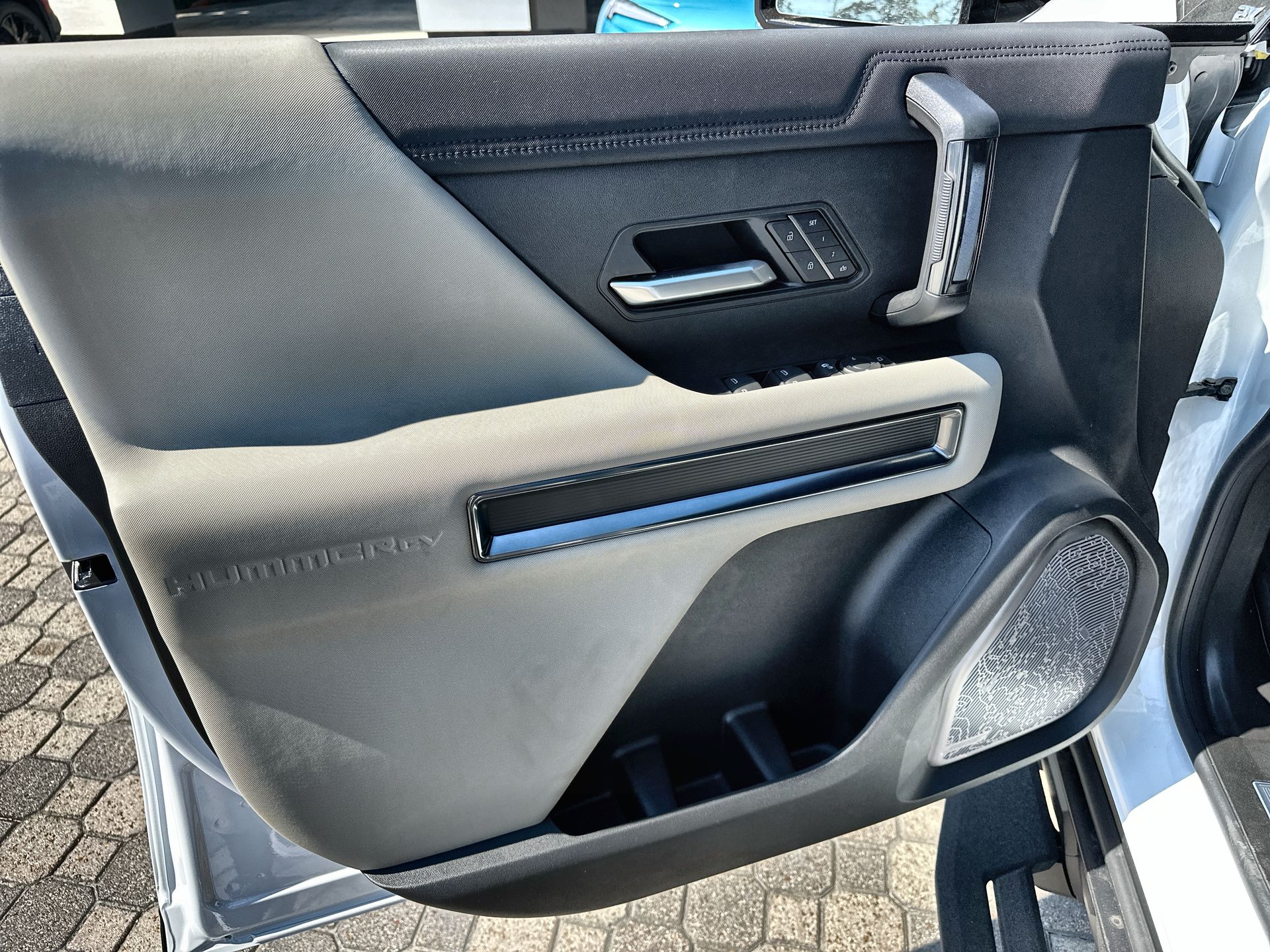 2026 GMC HUMMER EV SUV 2X