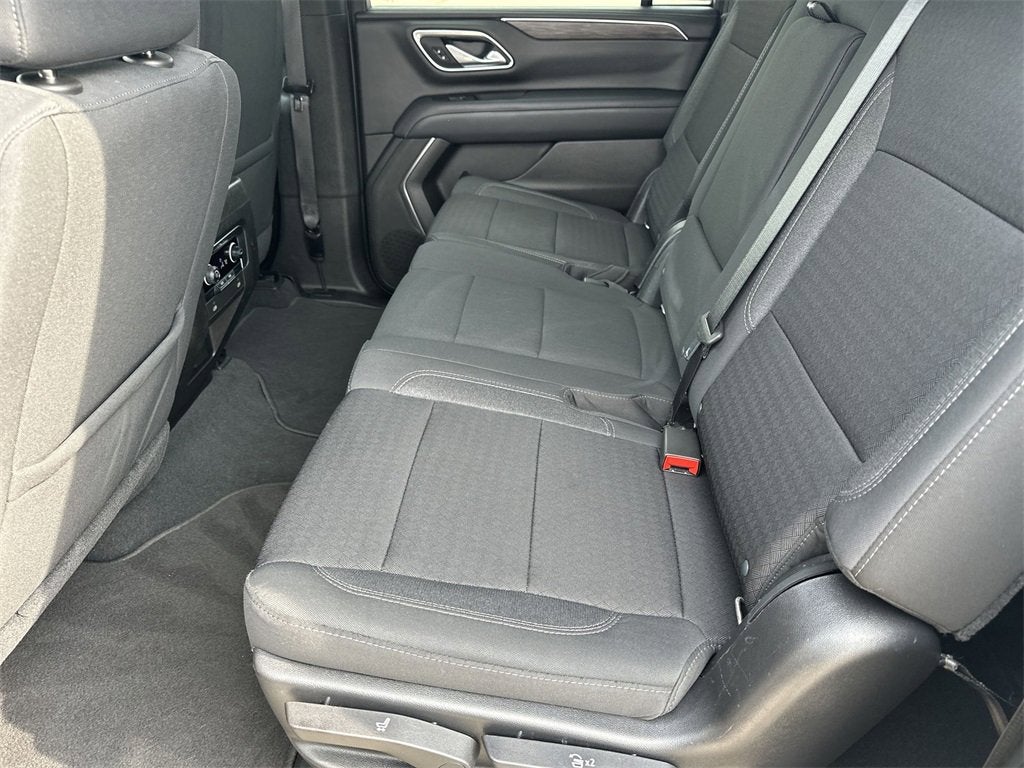 2021 Chevrolet Suburban LS