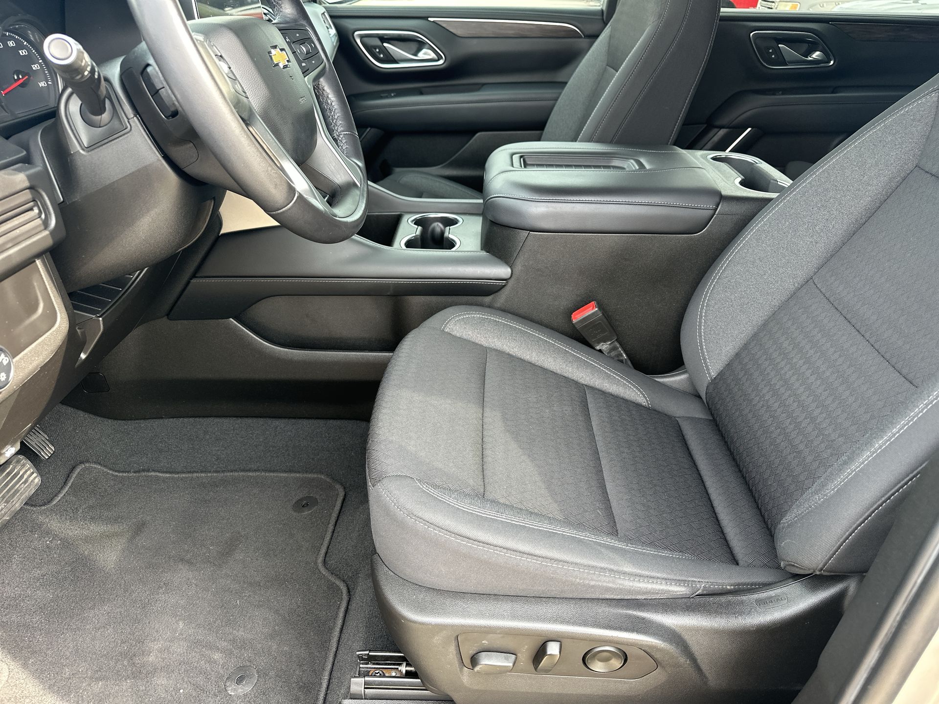 2021 Chevrolet Suburban LS