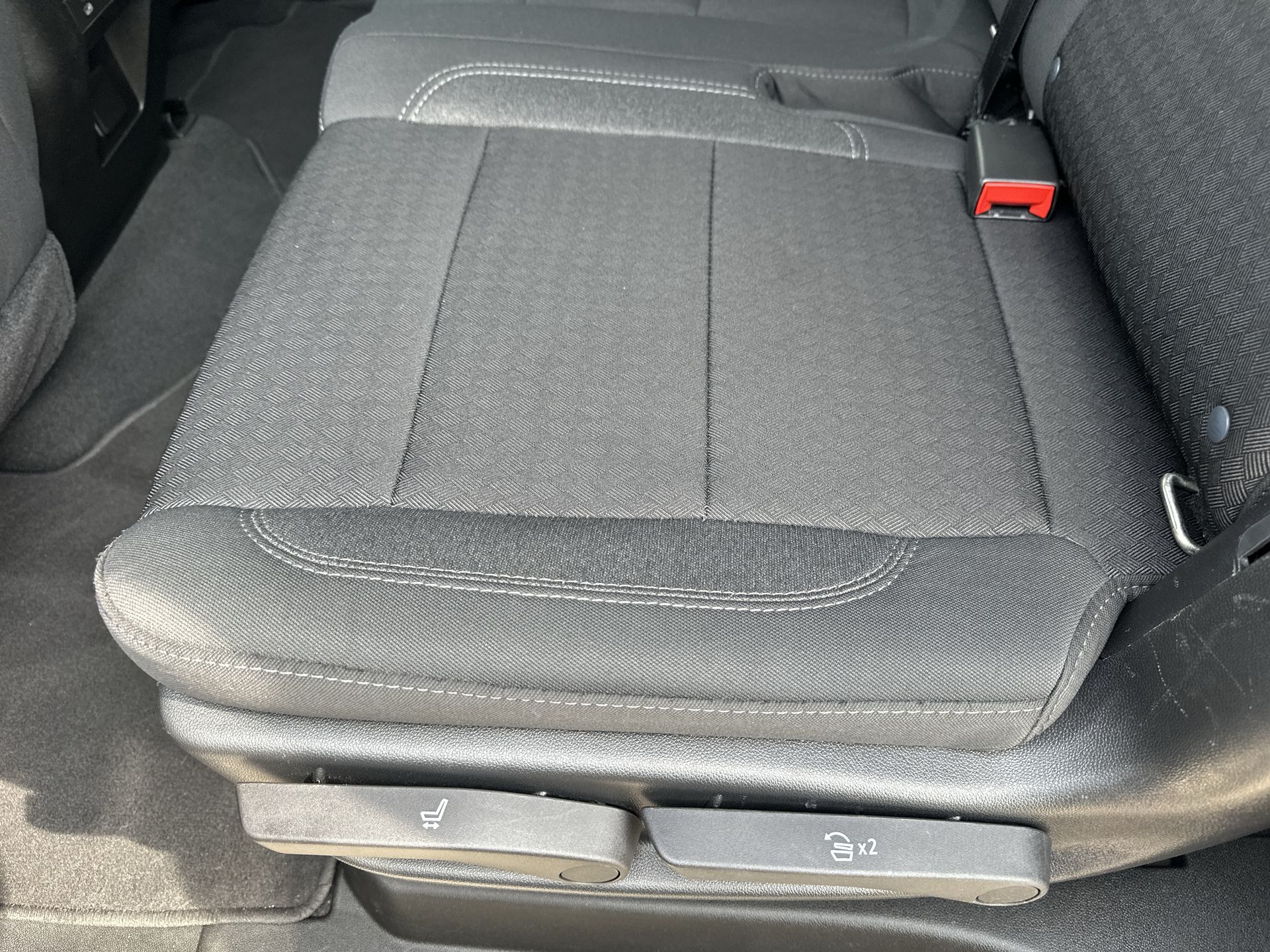 2021 Chevrolet Suburban LS