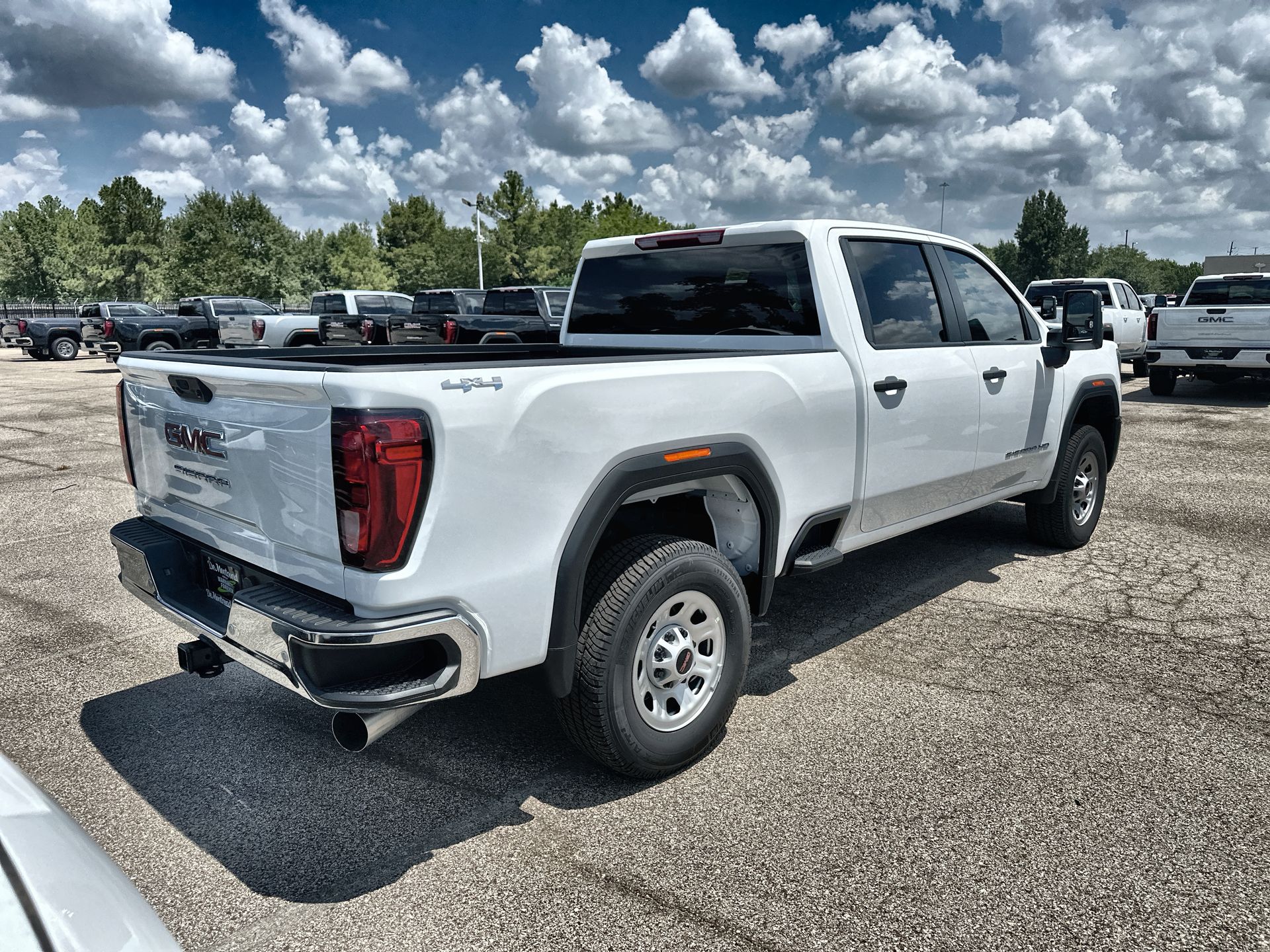 2025 GMC Sierra 2500 HD Pro