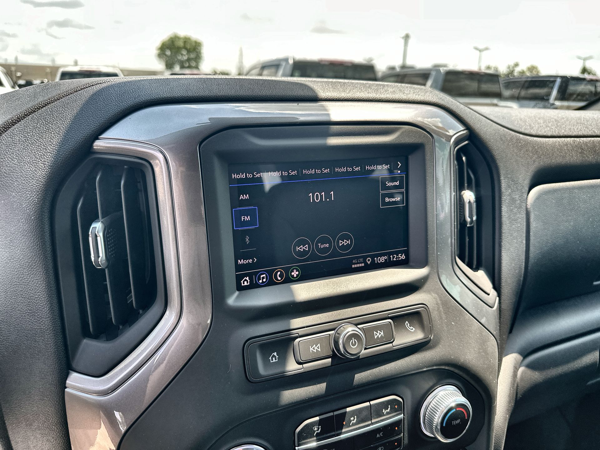 2025 GMC Sierra 2500 HD Pro