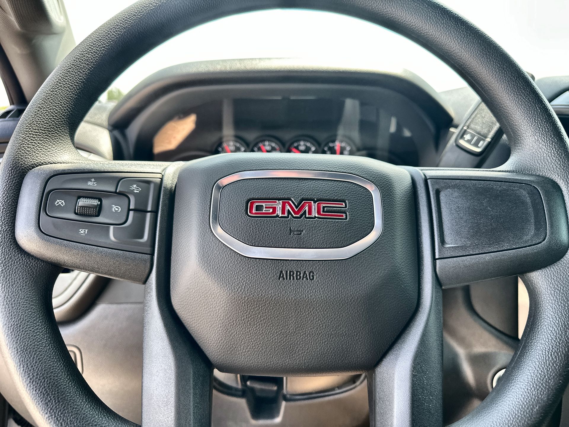 2025 GMC Sierra 2500 HD Pro